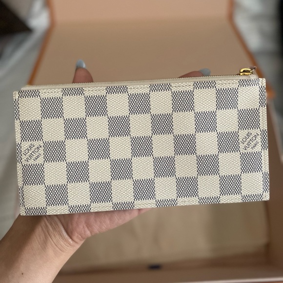 Louis Vuitton Authentic Felicie Monogram Pochette Wallet - Picture 2 of 12